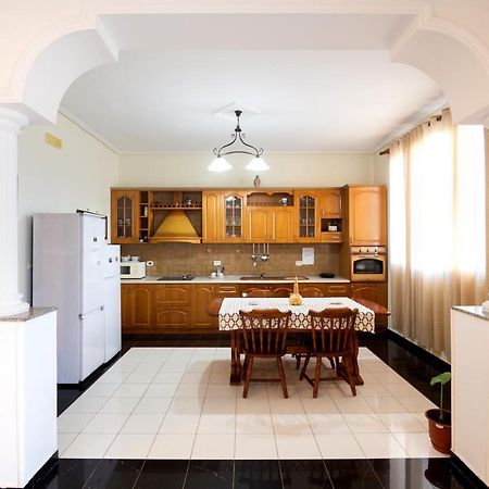 Vlorë Villa Mare - For Families & Groups מראה חיצוני תמונה